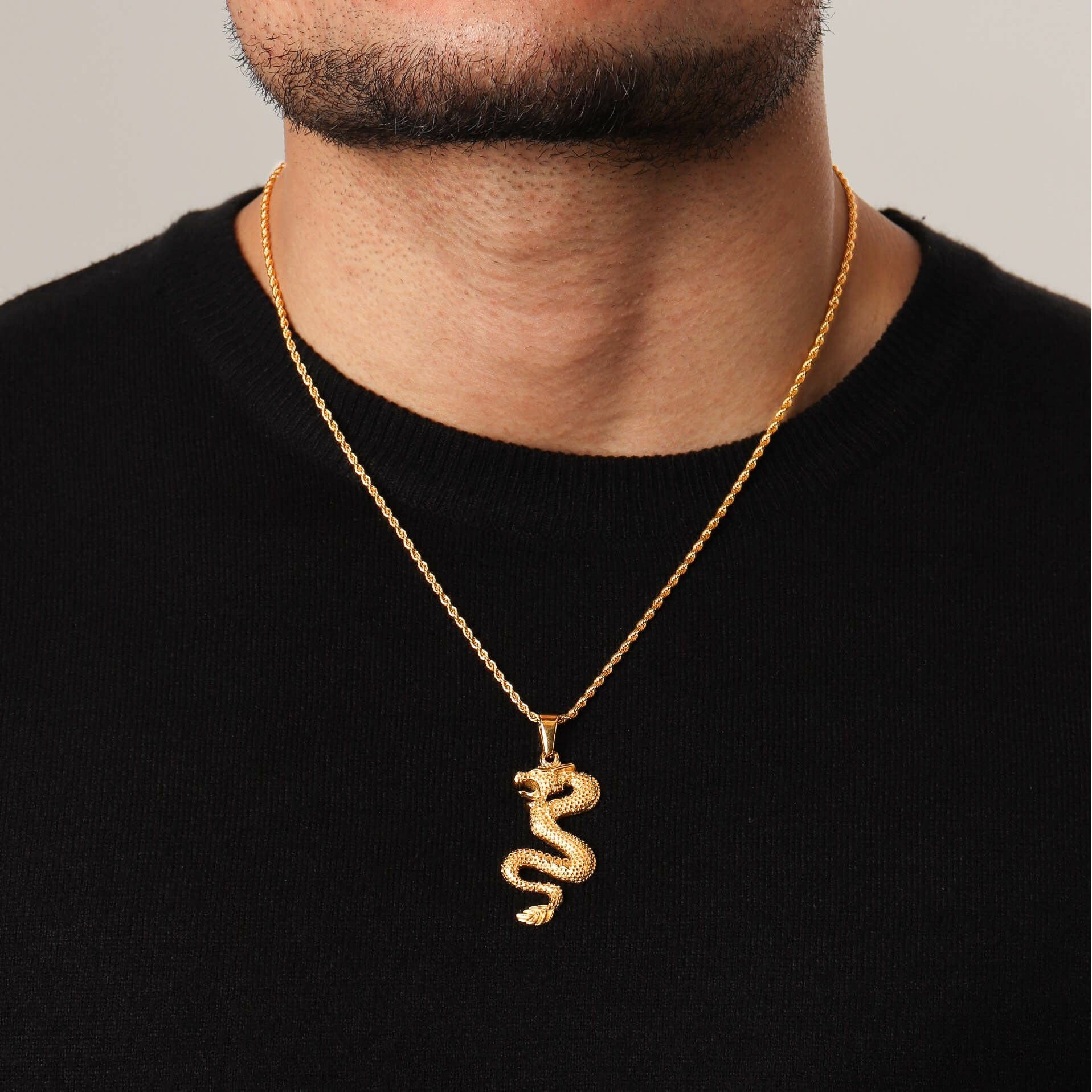 Dragon Pendant – Gold