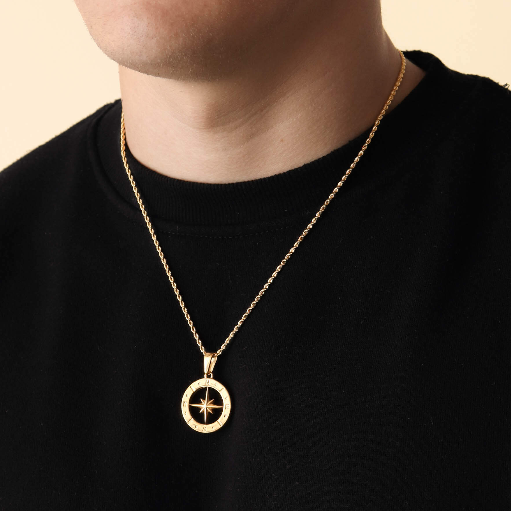 North Star Pendant – Gold