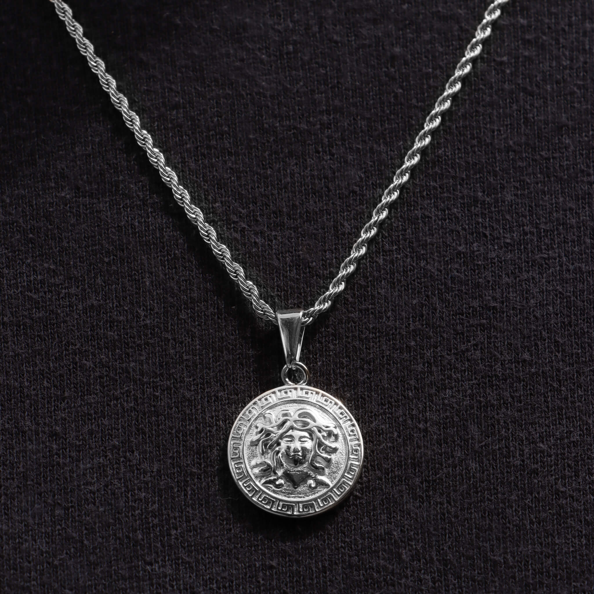 Medusa Pendant – Silver