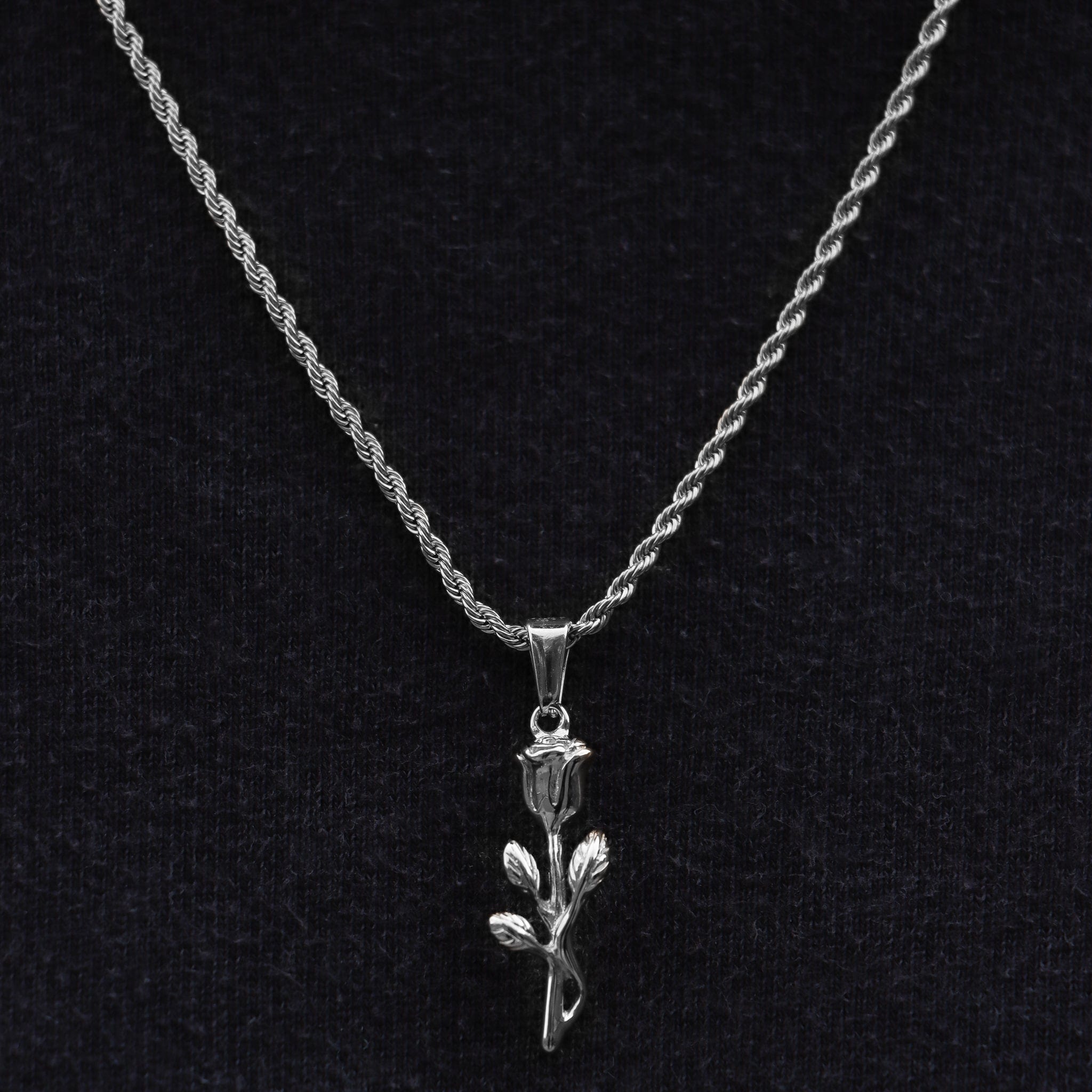 Rose Pendant – Silver