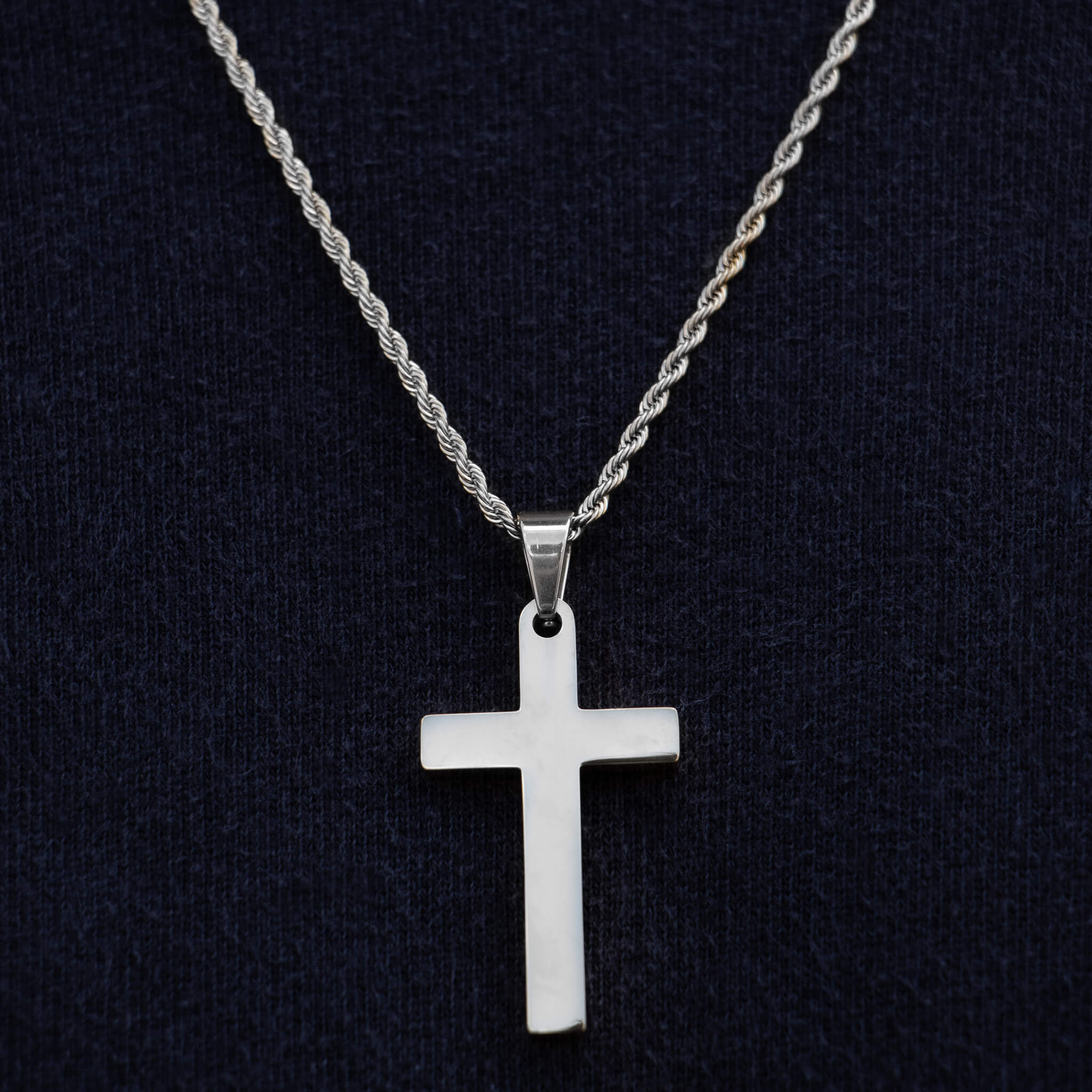 Cross Pendant – Silver
