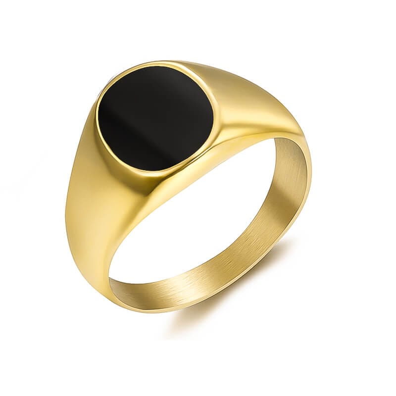 Oval Stone Ring – Gold