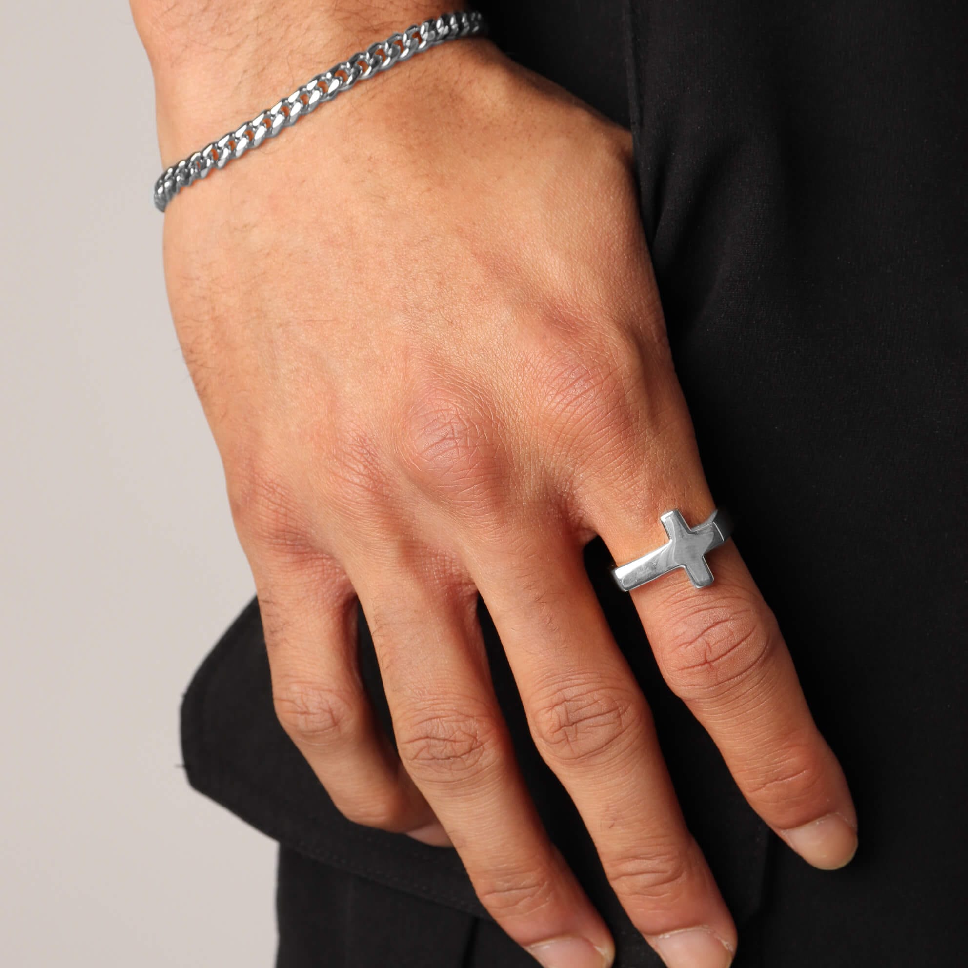 Cross Ring – Silver