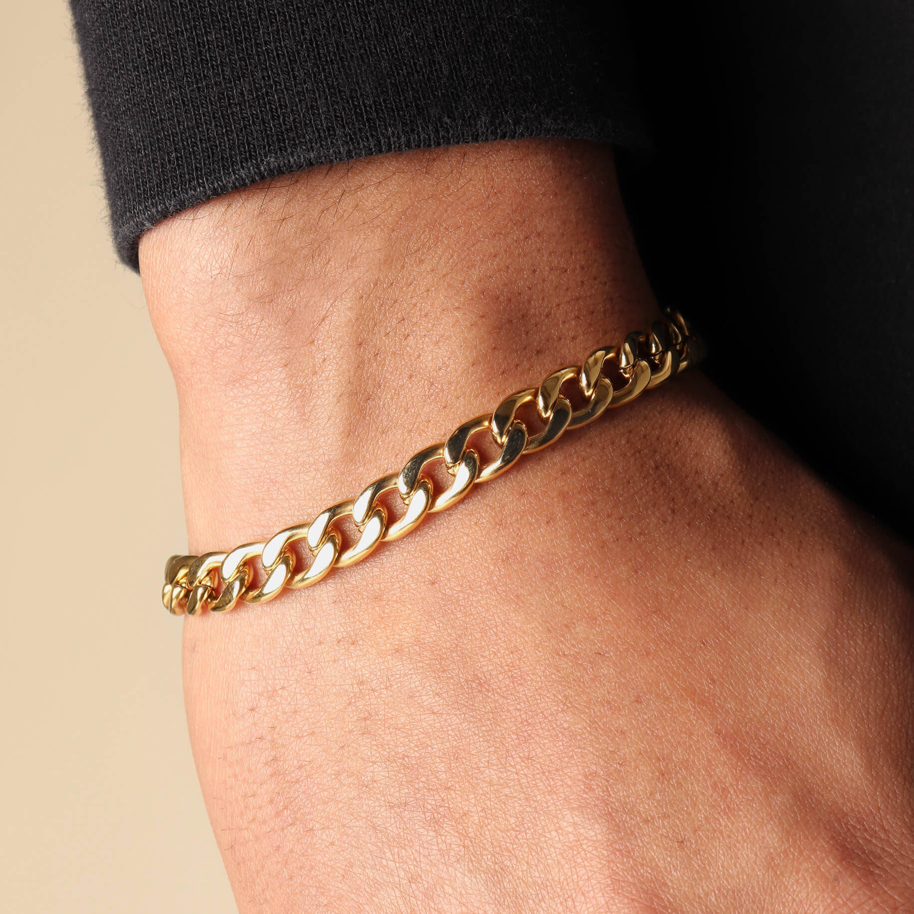 Curb Bracelet – Gold (8MM)