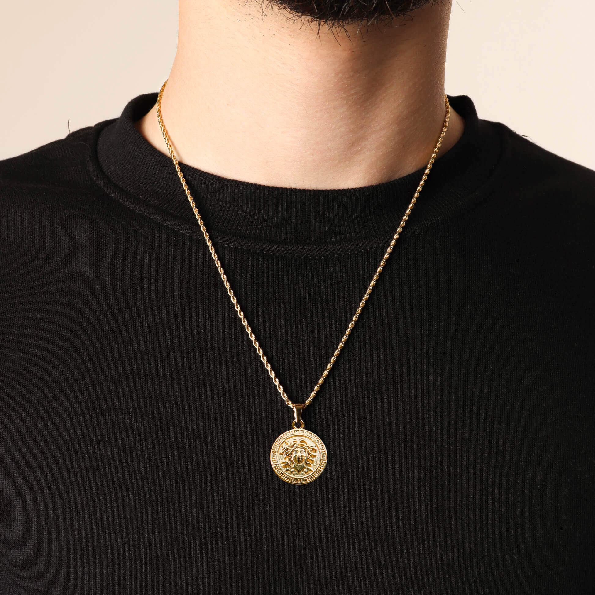 Medusa Pendant – Gold